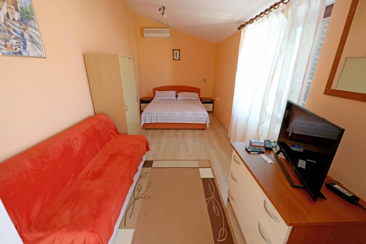 Nera Apartamento Zadar Exterior foto