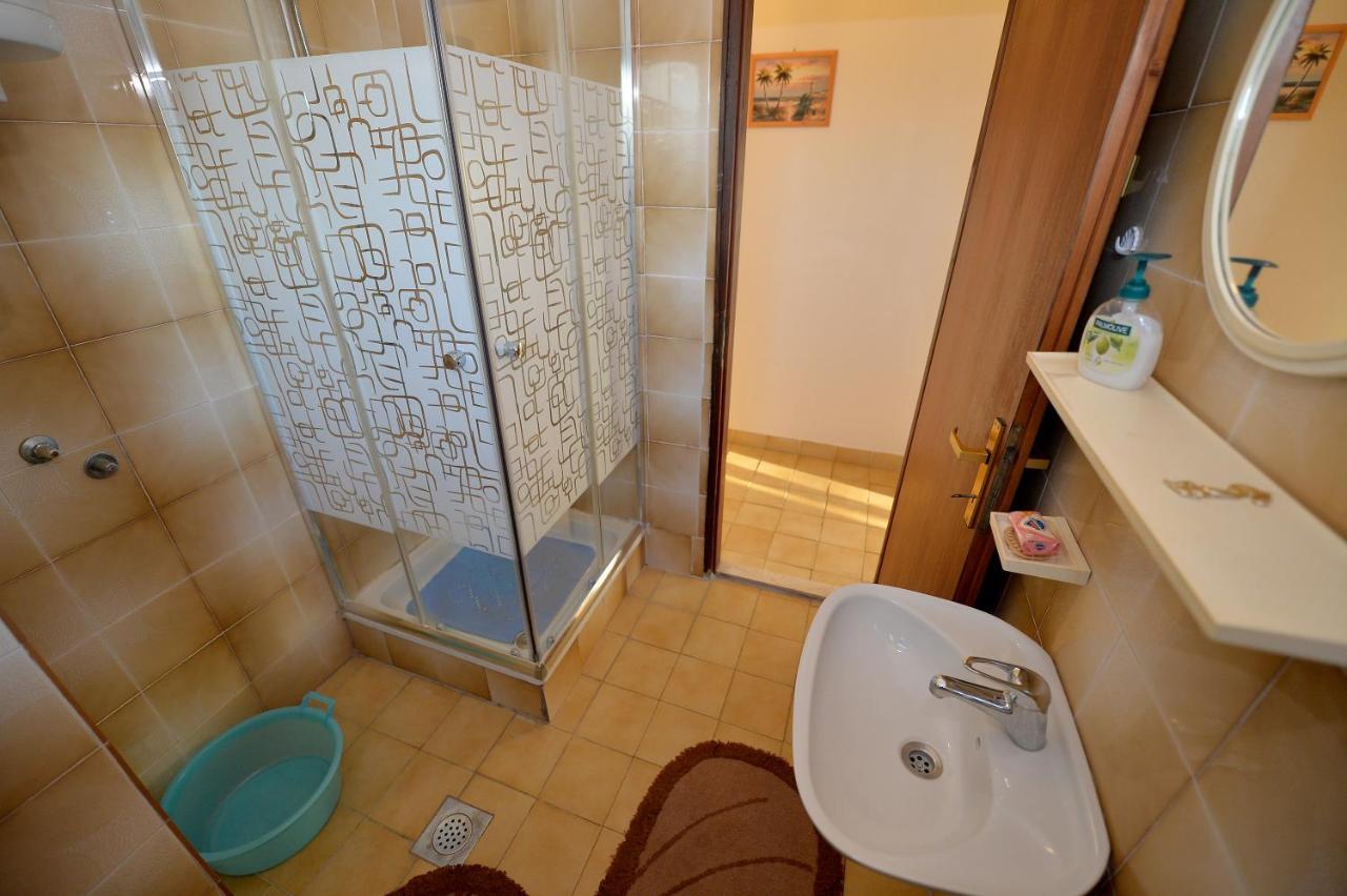 Nera Apartamento Zadar Exterior foto